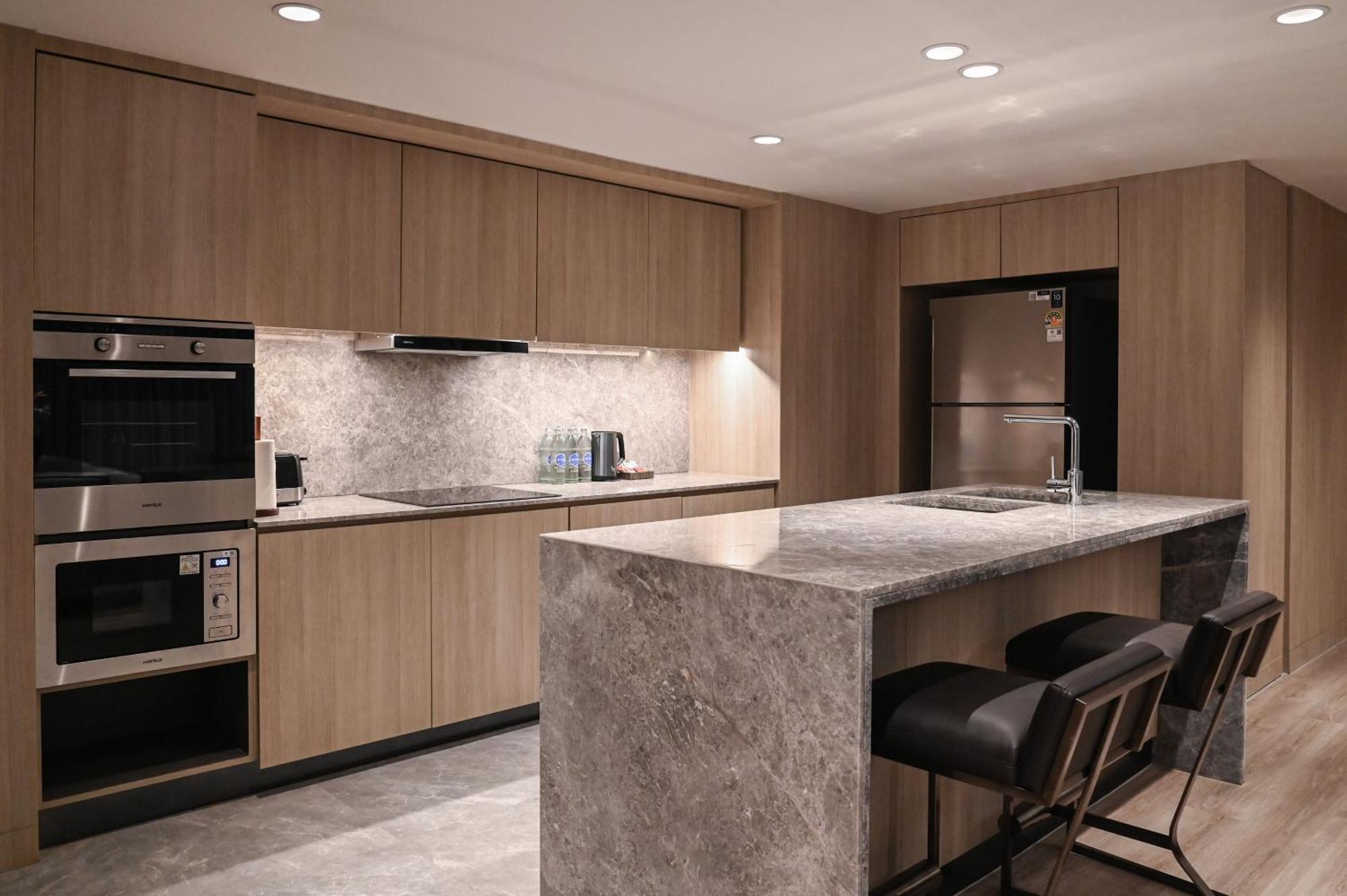 Marriott Executive Apartments, Bangkok Townhall Sukhumvit エクステリア 写真