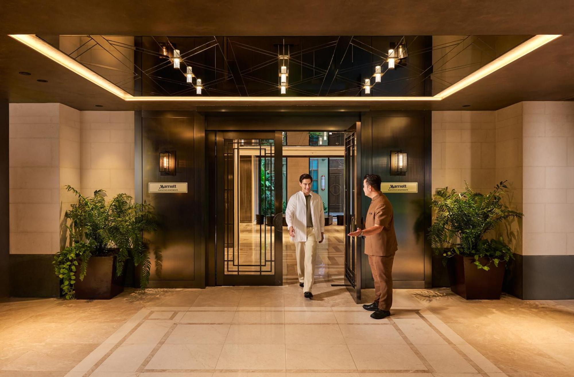Marriott Executive Apartments, Bangkok Townhall Sukhumvit エクステリア 写真
